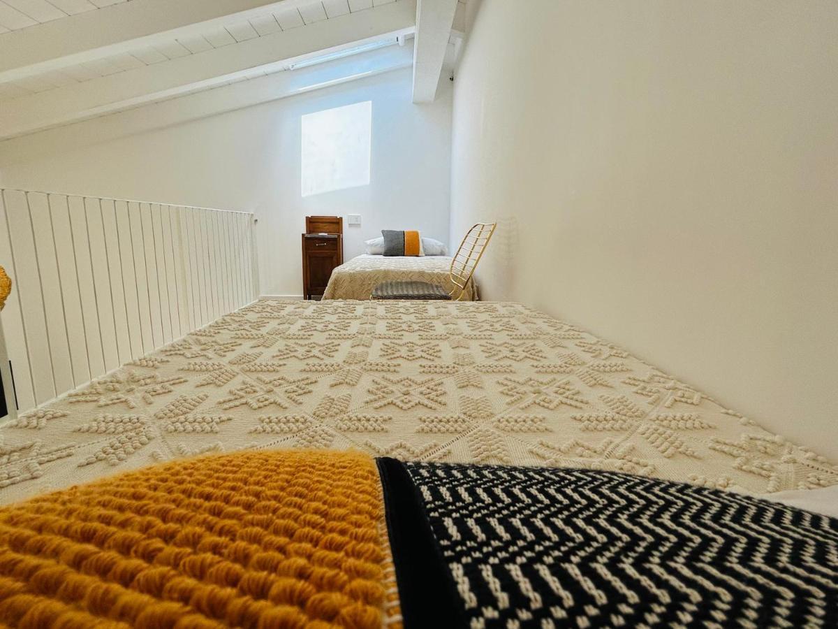 Palazzo Ma.Ri.Lu. Otel Càbras Dış mekan fotoğraf