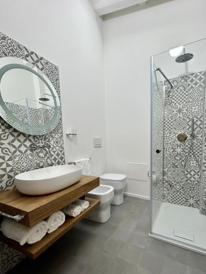 Palazzo Ma.Ri.Lu. Otel Càbras Dış mekan fotoğraf