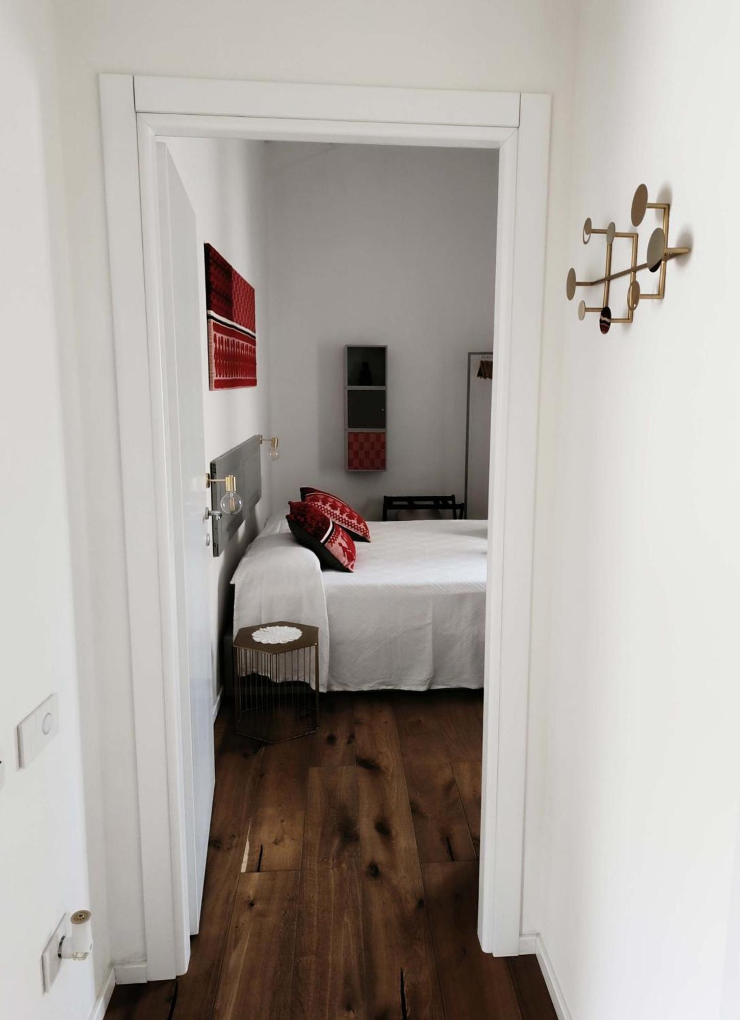 Palazzo Ma.Ri.Lu. Otel Càbras Dış mekan fotoğraf